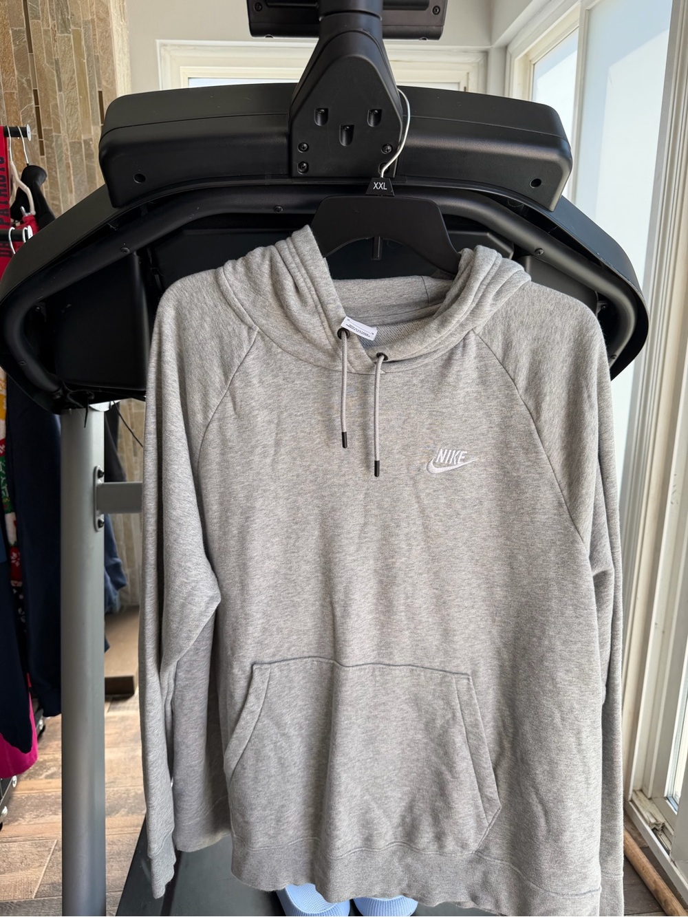 Nike Men's Gray Pullover Hoodie